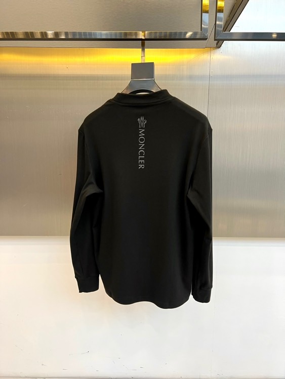 MONCLER蒙口、2025秋冬系列，经典徽标刺绣长袖T恤，精选47.6%棉+47.9%聚酯纤维+4.5