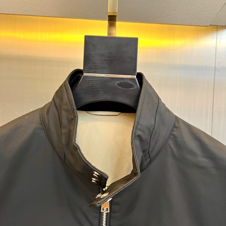 LORO PIANA、25s秋冬新品立领外套夹克，当意大利匠心邂逅户外灵感——LORO PIANA以专利