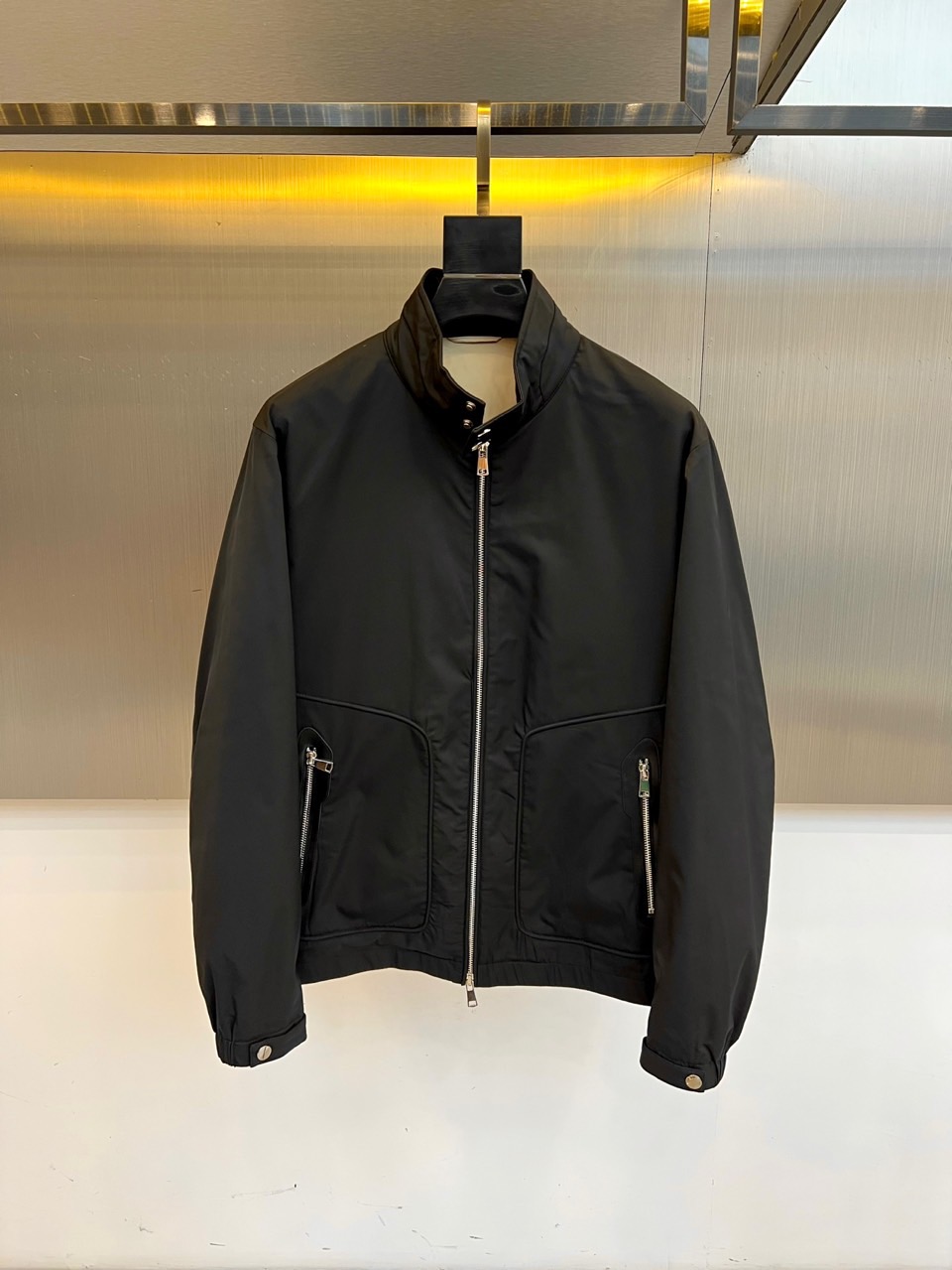 LORO PIANA、25s秋冬新品立领外套夹克，当意大利匠心邂逅户外灵感——LORO PIANA以专利