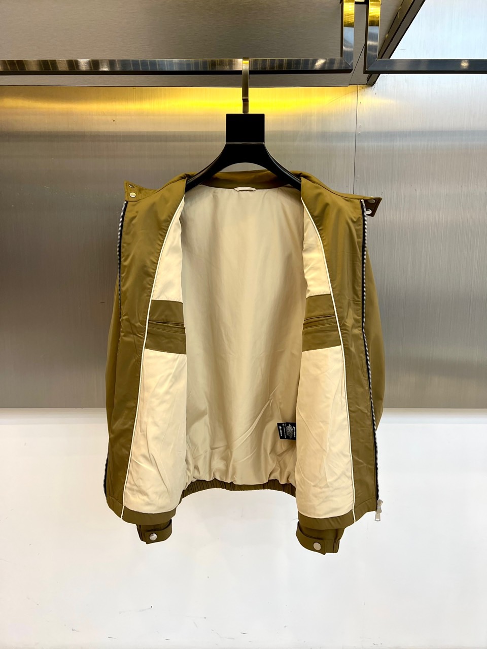 LORO PIANA、25s秋冬新品立领外套夹克，当意大利匠心邂逅户外灵感——LORO PIANA以专利