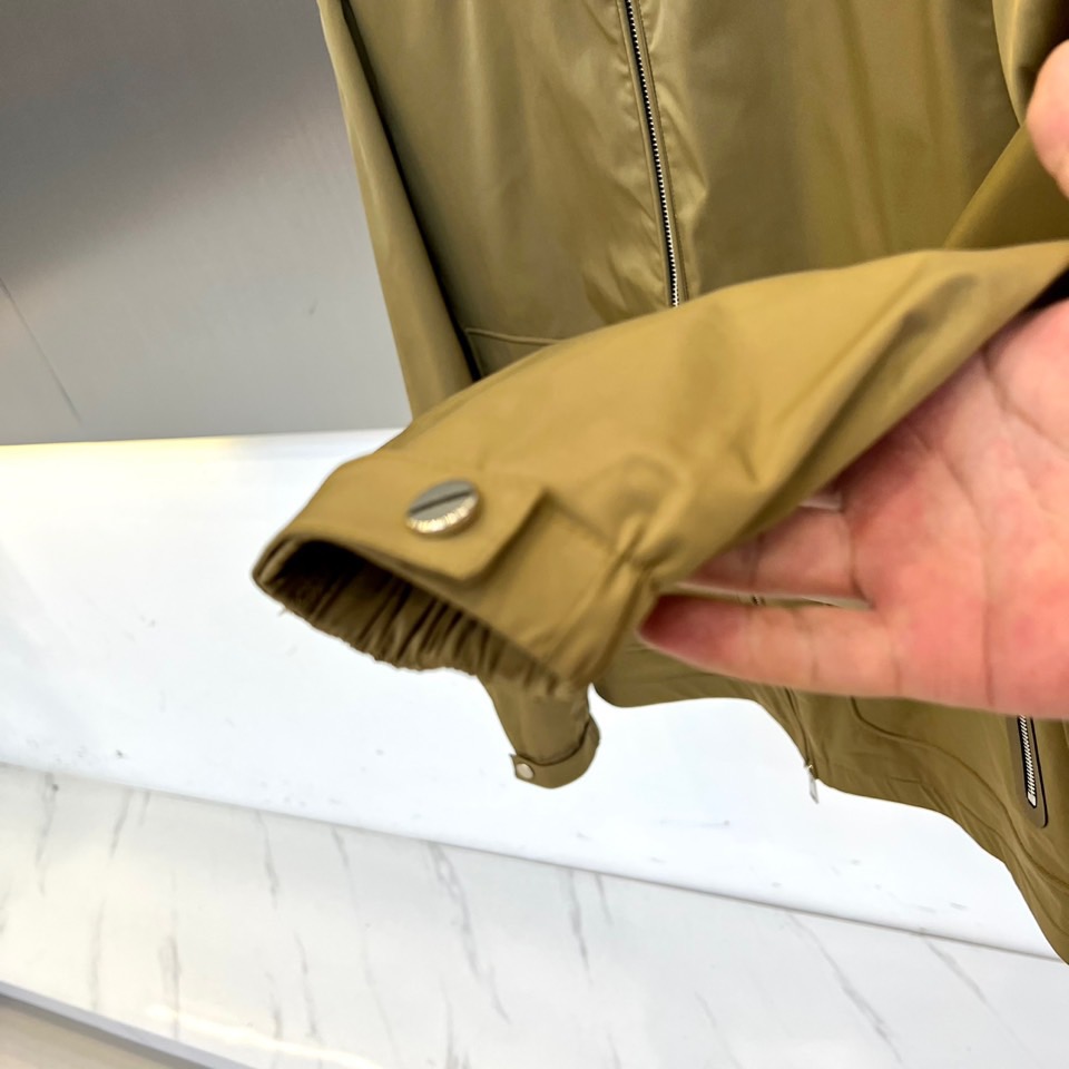 LORO PIANA、25s秋冬新品立领外套夹克，当意大利匠心邂逅户外灵感——LORO PIANA以专利
