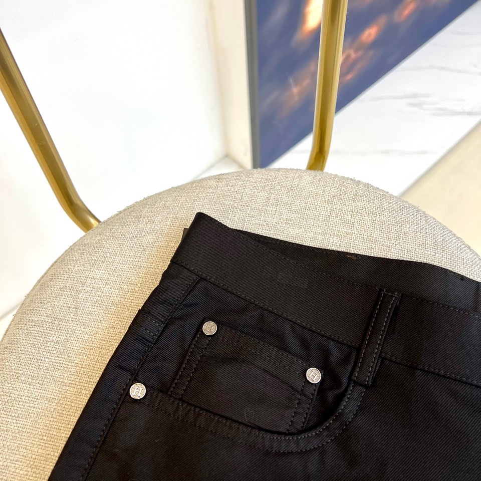 H爱马仕、25ss早春新款男士商务加绒加厚休闲裤西裤，白金级完美品相，直接入性质，极为牛掰的一款微弹面料