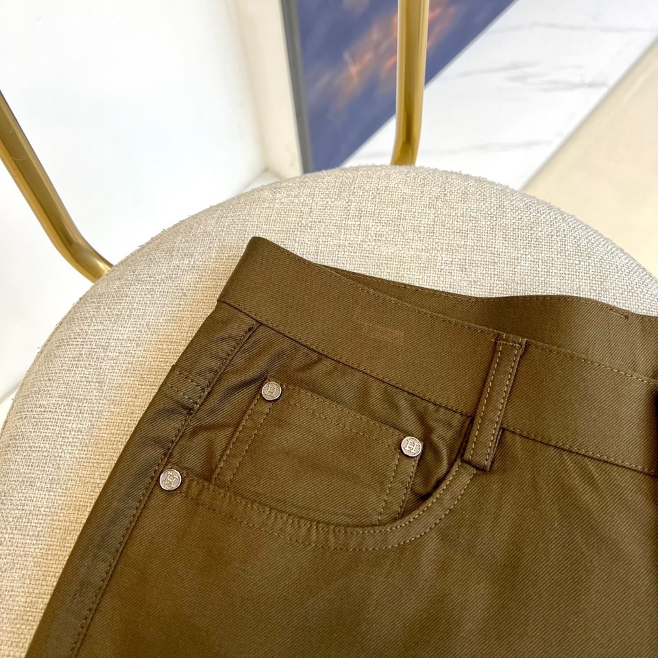 H爱马仕、25ss早春新款男士商务加绒加厚休闲裤西裤，白金级完美品相，直接入性质，极为牛掰的一款微弹面料