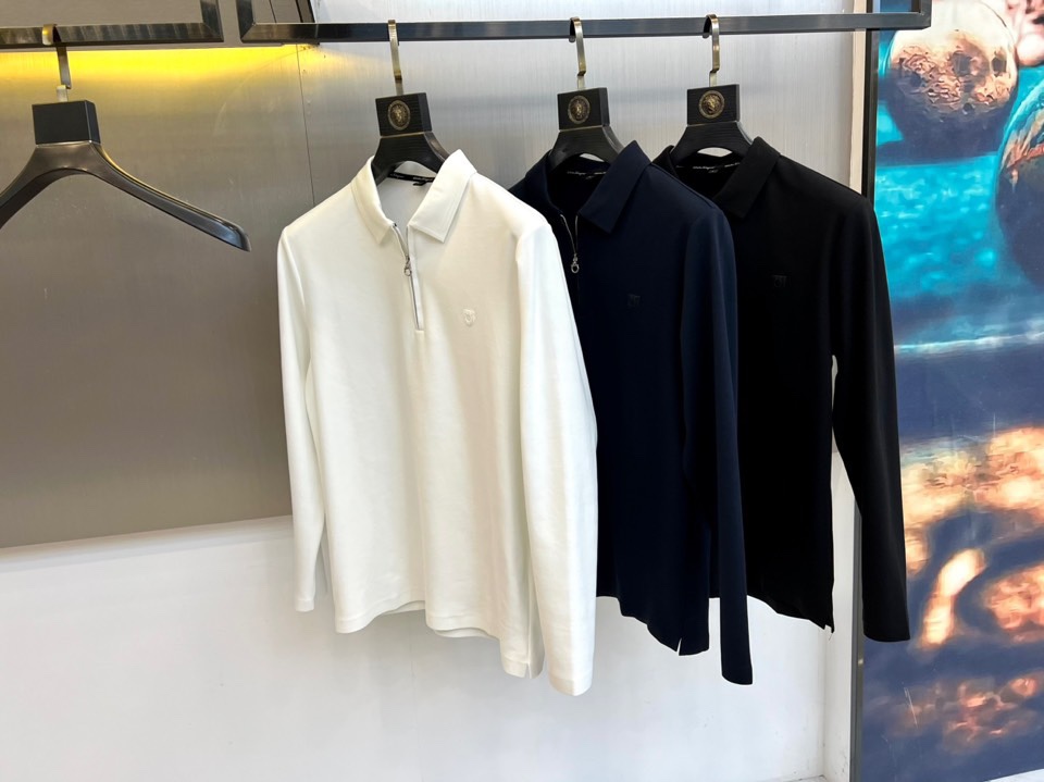 Ferragam菲拉格慕、2025秋冬男士系列。白色珠地棉长袖翻领POLO衫。精选47.6%棉+47.9