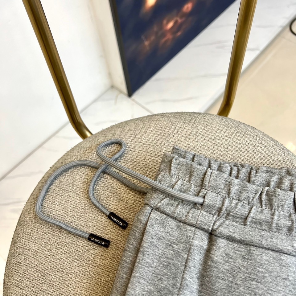 Mon蒙口、 2025s秋冬新款空气层棉质抽绳卫裤，男士经典印花徽标时尚运动休闲抽绳卫裤！采用客供进口2