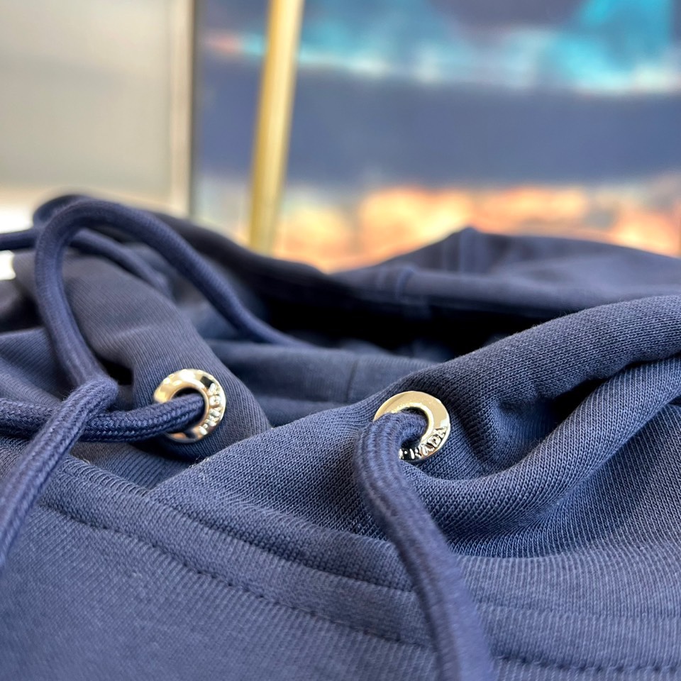 Prad普拉、2025秋冬新品！时尚休闲夹克外套 都市休闲运动套装！运动套装一定拥有一套，不仅穿着舒适而