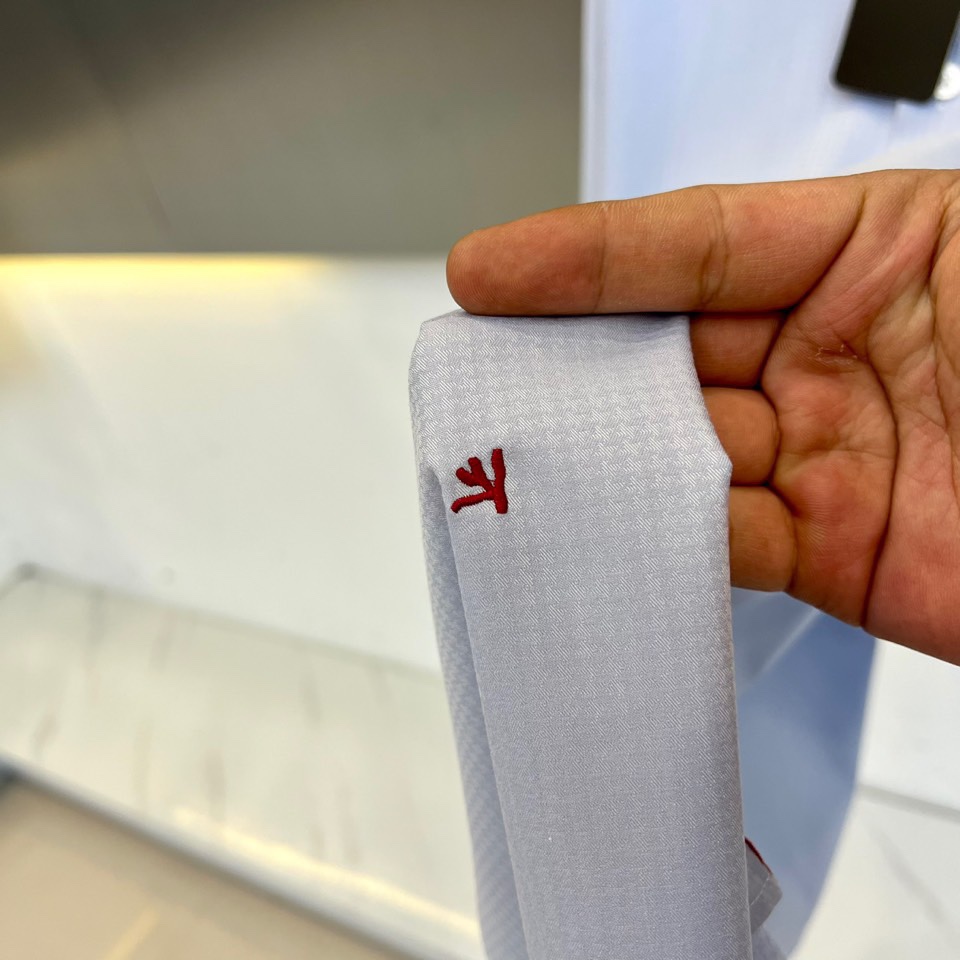 ISAIA | 25s秋冬新品，意式优雅 匠心呈现，当经典遇见现代，细节定义品位。ISAIA秋冬新品衬衫