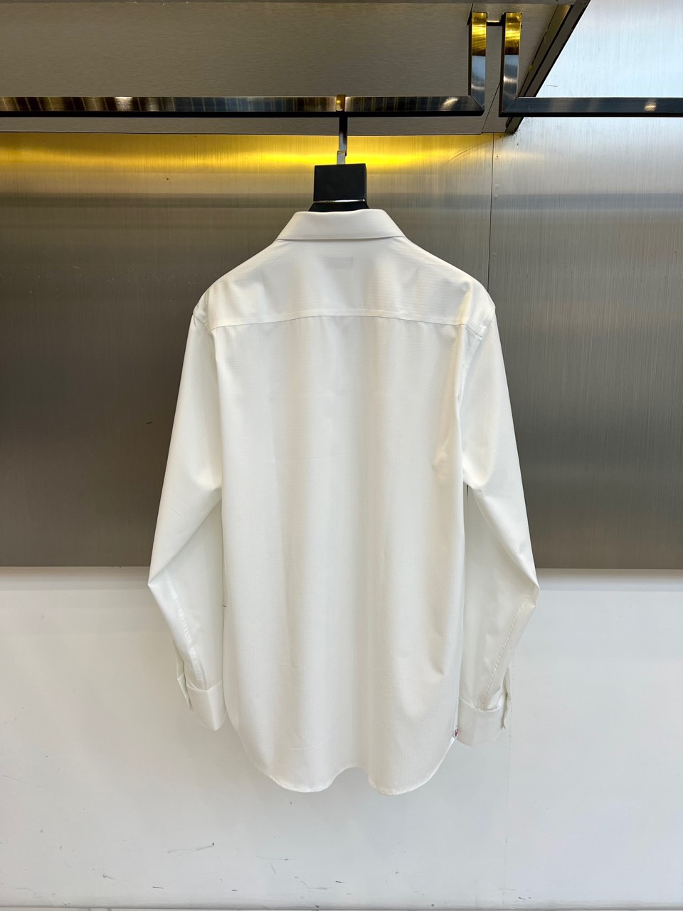 ISAIA | 25s秋冬新品，意式优雅 匠心呈现，当经典遇见现代，细节定义品位。ISAIA秋冬新品衬衫