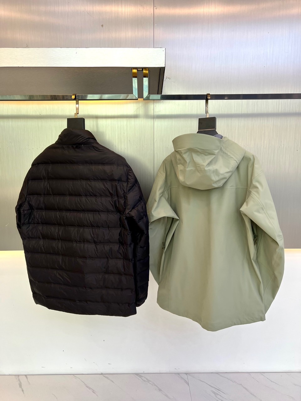 ARC’TERYX始祖鸟、高端定制户外冲锋衣鸟家三合一 埃尔法SV系列6代 《带救援反射器》还原zP该有