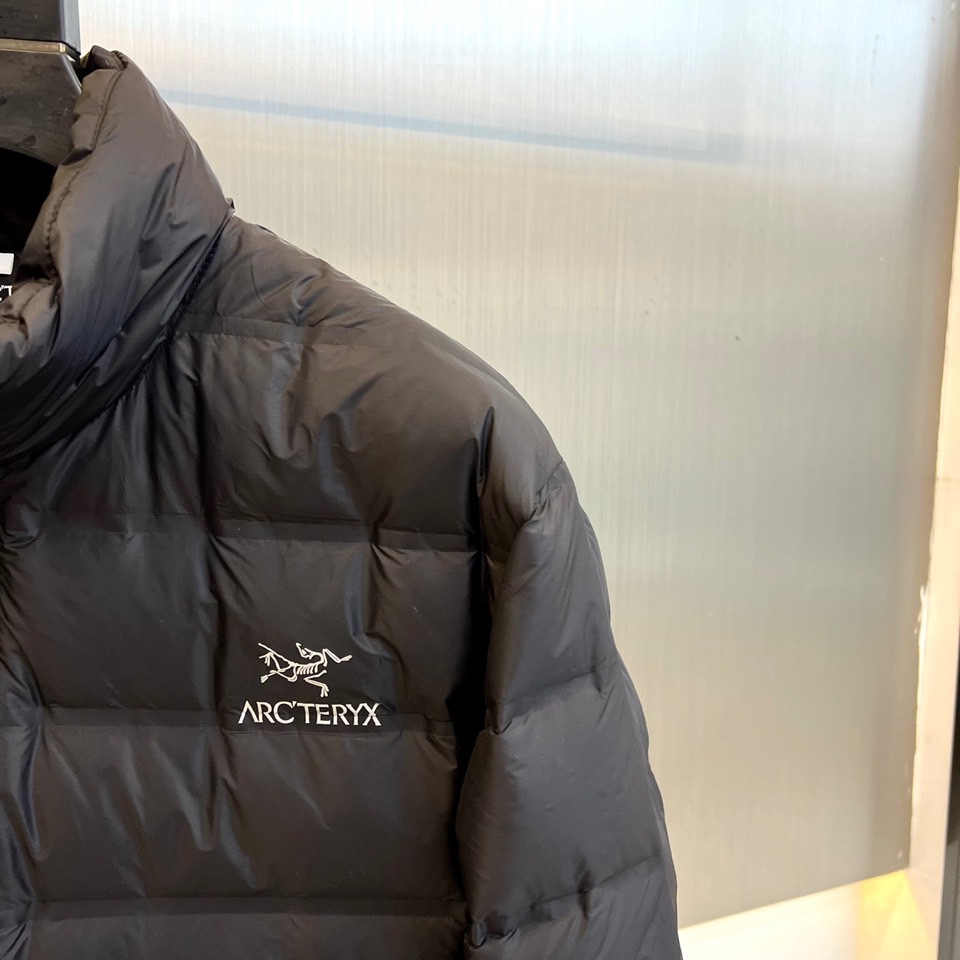ARC’TERYX始祖鸟、高端定制户外冲锋衣鸟家三合一 埃尔法SV系列6代 《带救援反射器》还原zP该有