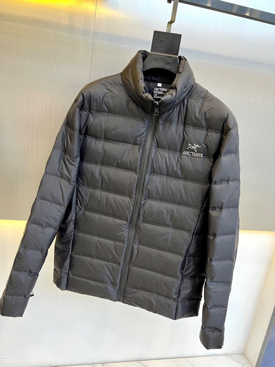 ARC’TERYX始祖鸟、高端定制户外冲锋衣鸟家三合一 埃尔法SV系列6代 《带救援反射器》还原zP该有