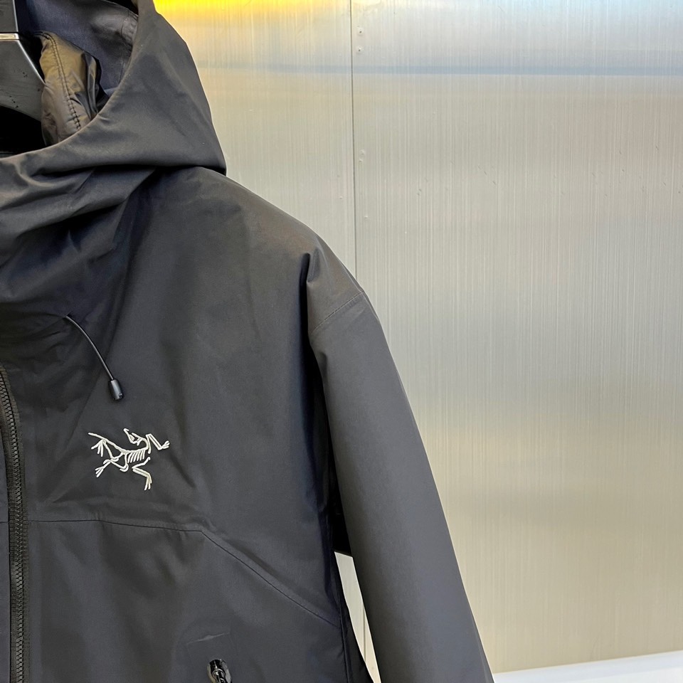 Arcteryx始祖鸟顶级 🐦家BETA-LIGHTWEIGHT王炸💣三合一 羽绒服。Arcteryx始