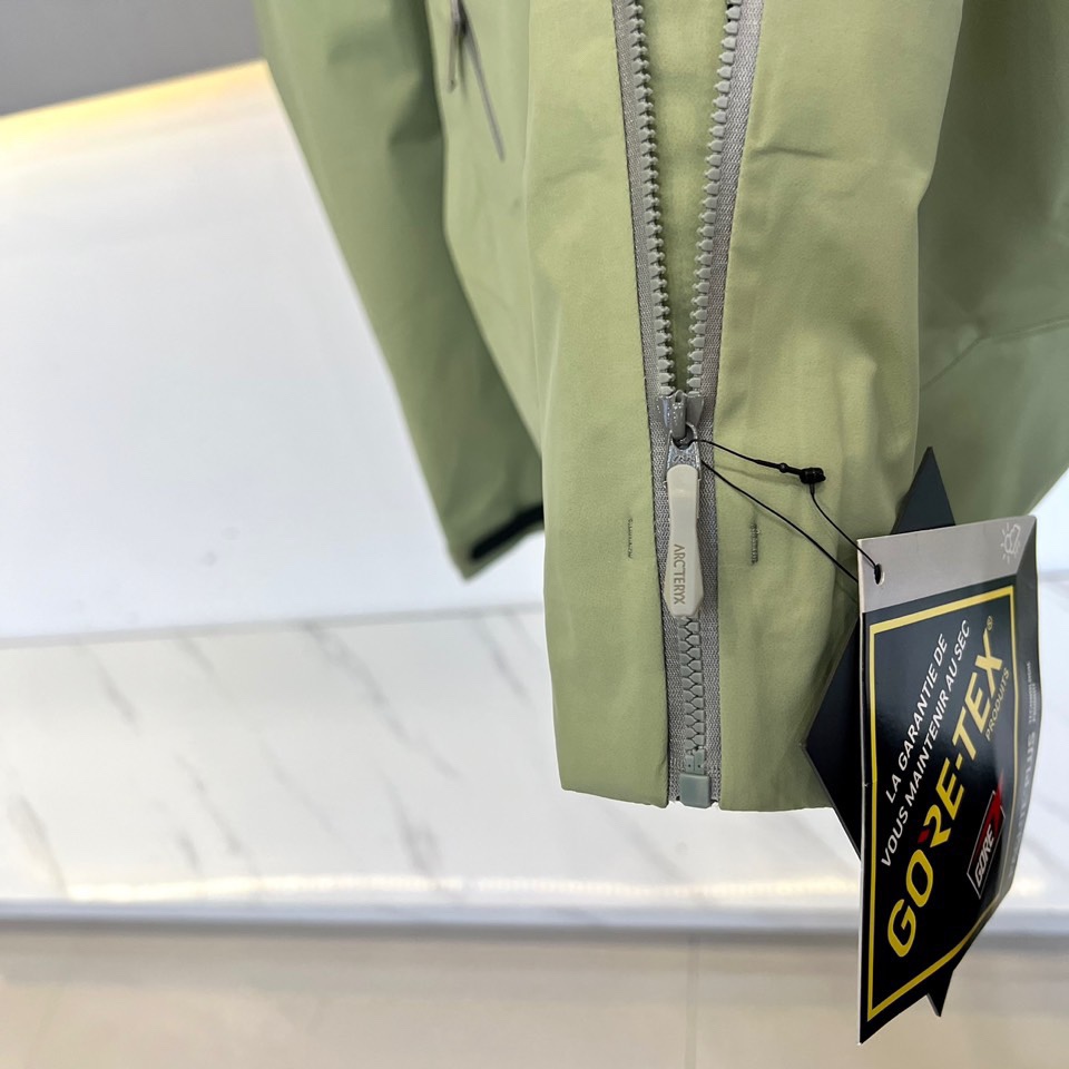 Arcteryx始祖鸟顶级 🐦家BETA-LIGHTWEIGHT王炸💣三合一 羽绒服。Arcteryx始