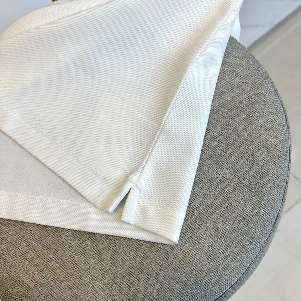 Brunello Cucinelli-BC、2025秋冬新品长袖Polo衫，以经典黑白配色演绎现代简约美