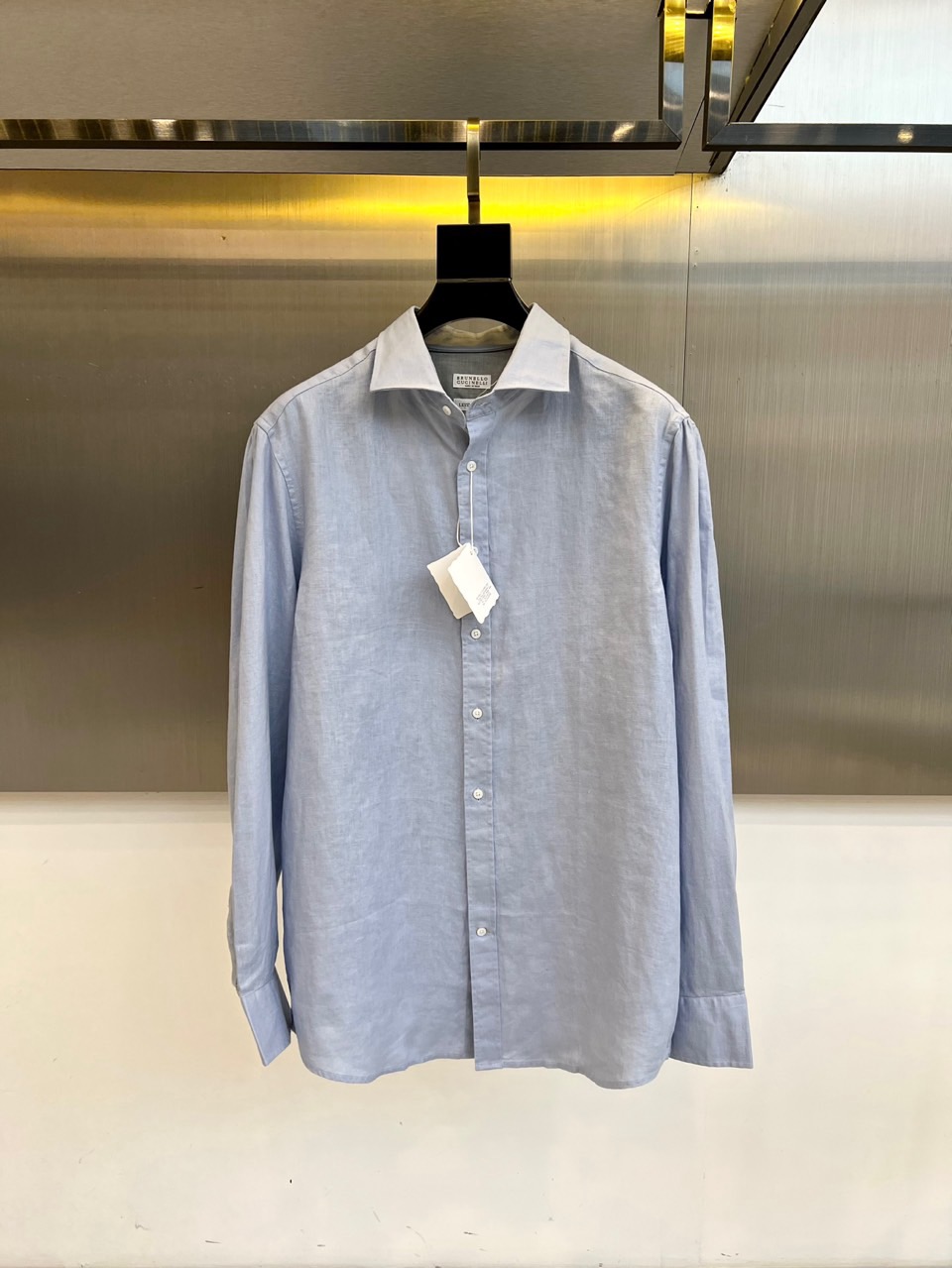 BC-Brunello Cucinelli 棉麻极简衬衫 | 自然呼吸 优雅随行纯白棉麻小尖领衬衫精选天