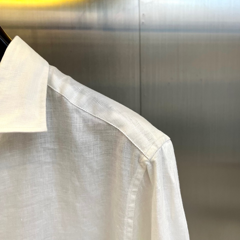 BC-Brunello Cucinelli 棉麻极简衬衫 | 自然呼吸 优雅随行纯白棉麻小尖领衬衫精选天