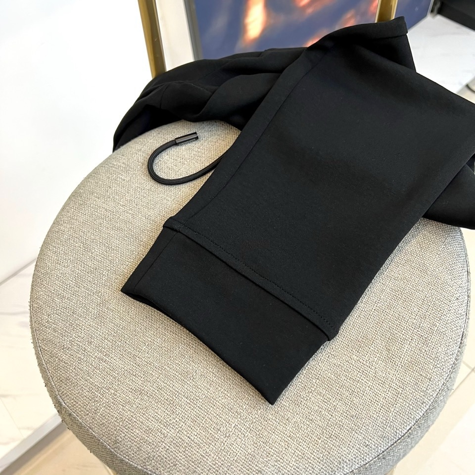 Ch克罗心、 2025s秋冬新款空气层棉质抽绳卫裤，男士经典印花徽标时尚运动休闲抽绳卫裤！采用客供进口2