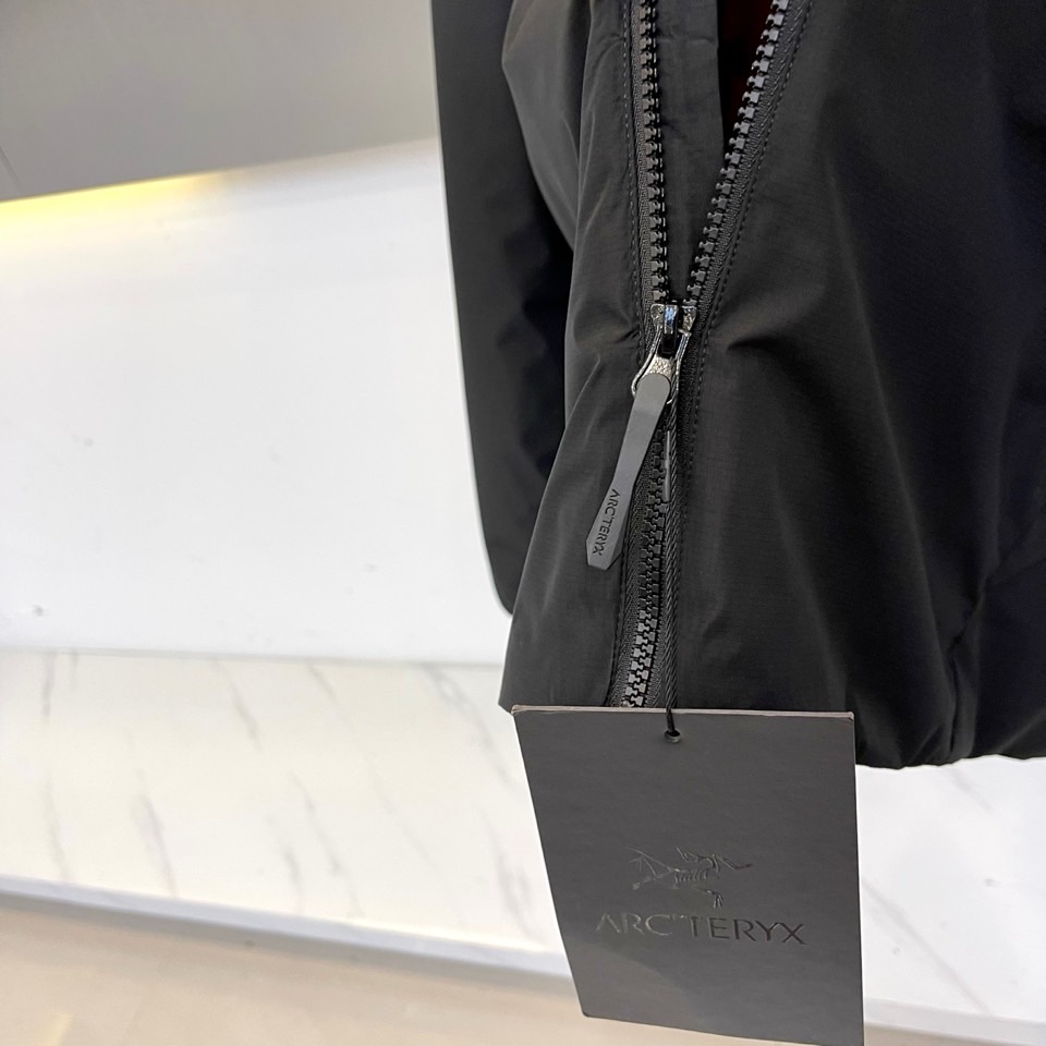 ARC'TERYX 始祖鸟、25AW秋冬新品轻量棉服 | 阿童木棉服山系机能，都市型格。专业清量保暖，1