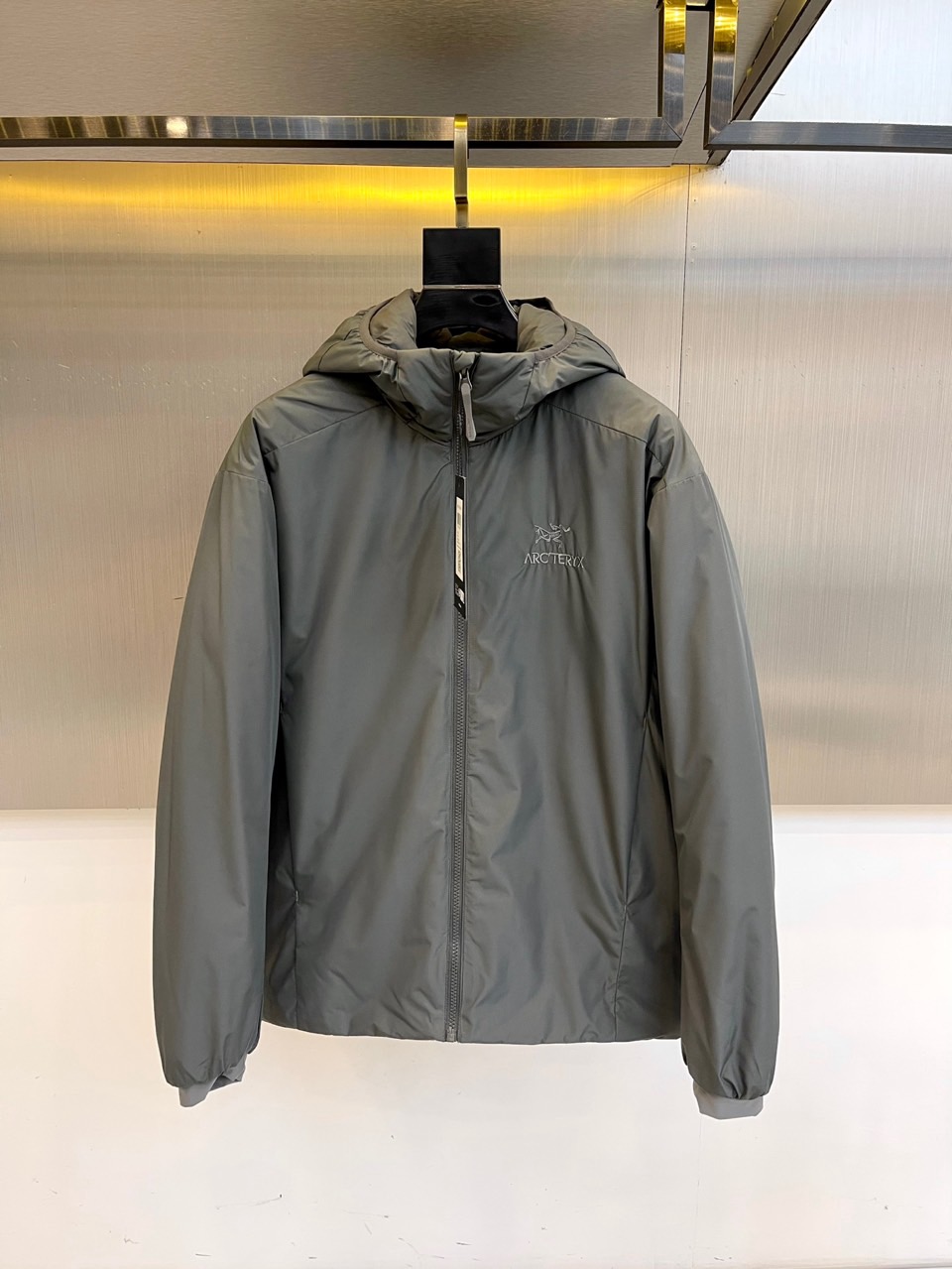 ARC'TERYX 始祖鸟、25AW秋冬新品轻量棉服 | 阿童木棉服山系机能，都市型格。专业清量保暖，1