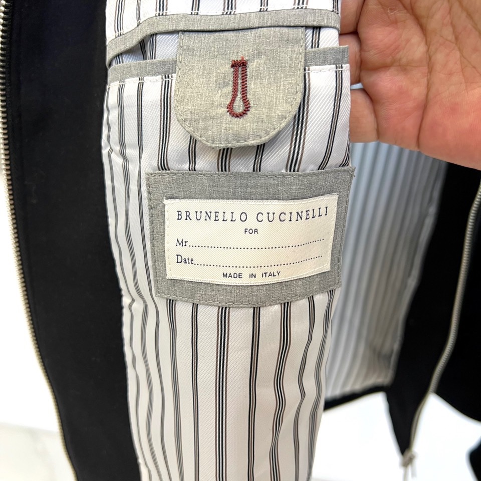 Brunello Cucinelli-BC、2025秋冬新品连帽夹克外套，以顶级天然面料诠释意式优雅，重