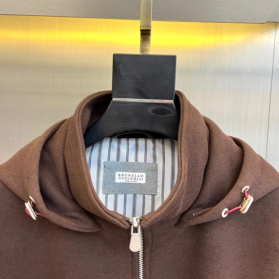 Brunello Cucinelli-BC、2025秋冬新品连帽夹克外套，以顶级天然面料诠释意式优雅，重
