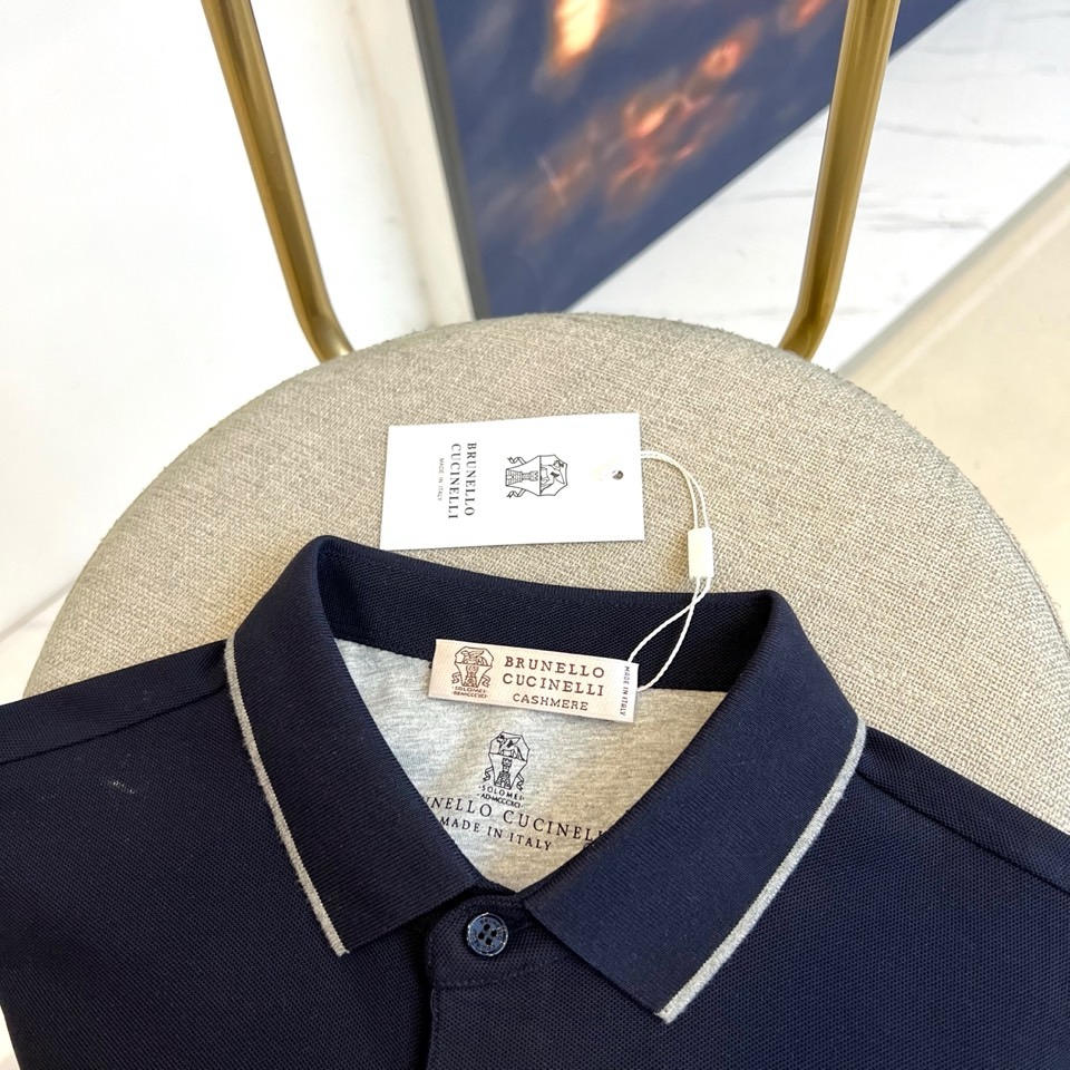 Brunello Cucinelli-BC、2025秋冬新品长袖Polo衫，以经典黑白配色演绎现代简约美