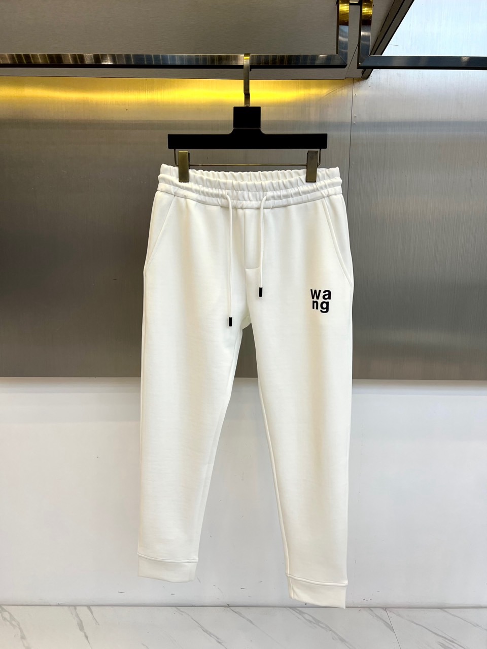 _dsG9sNJdnAlAaEKaj543WfKjM-9zzh413qwDR3A