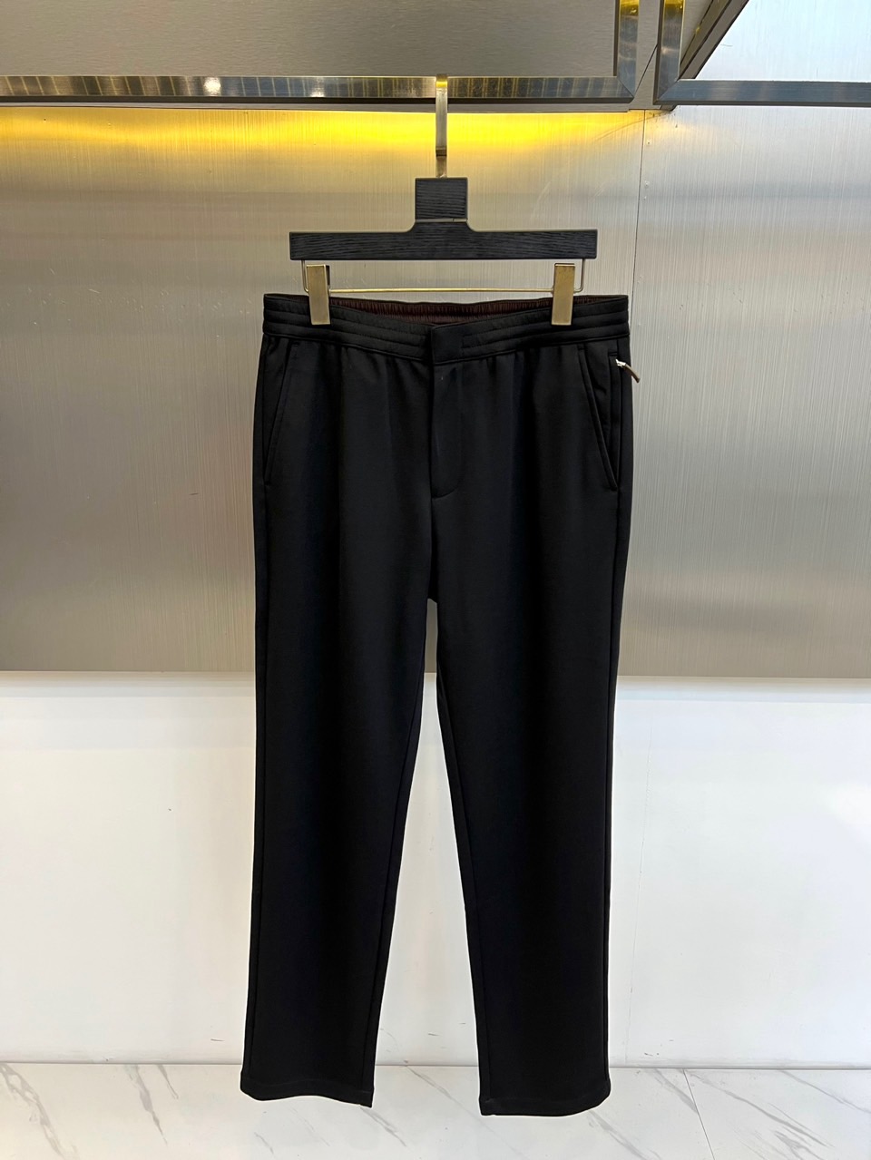 _dnA9sPn8ngIa9ldM9-U38q4DaYzG_Pw6jQeBYGA