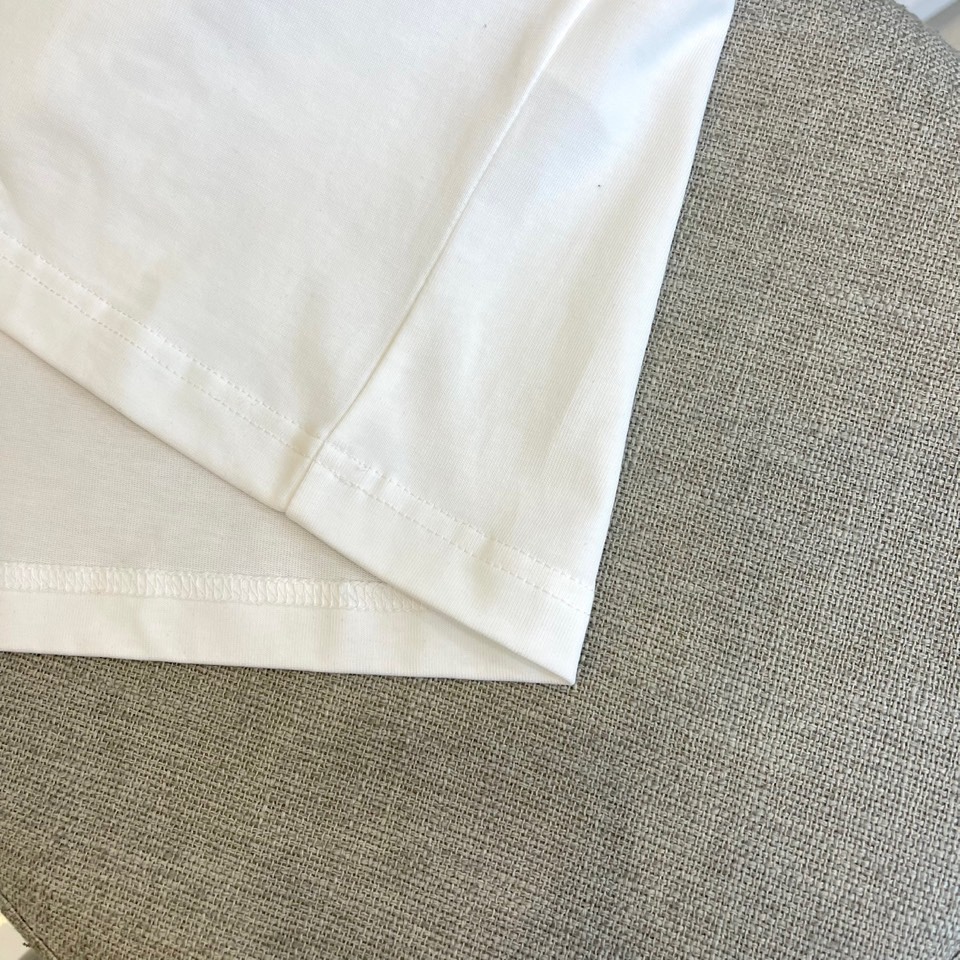 Brunello Cucinelli 2025秋冬系列。延续BC标志性的精湛工艺。2025秋冬系列以温润