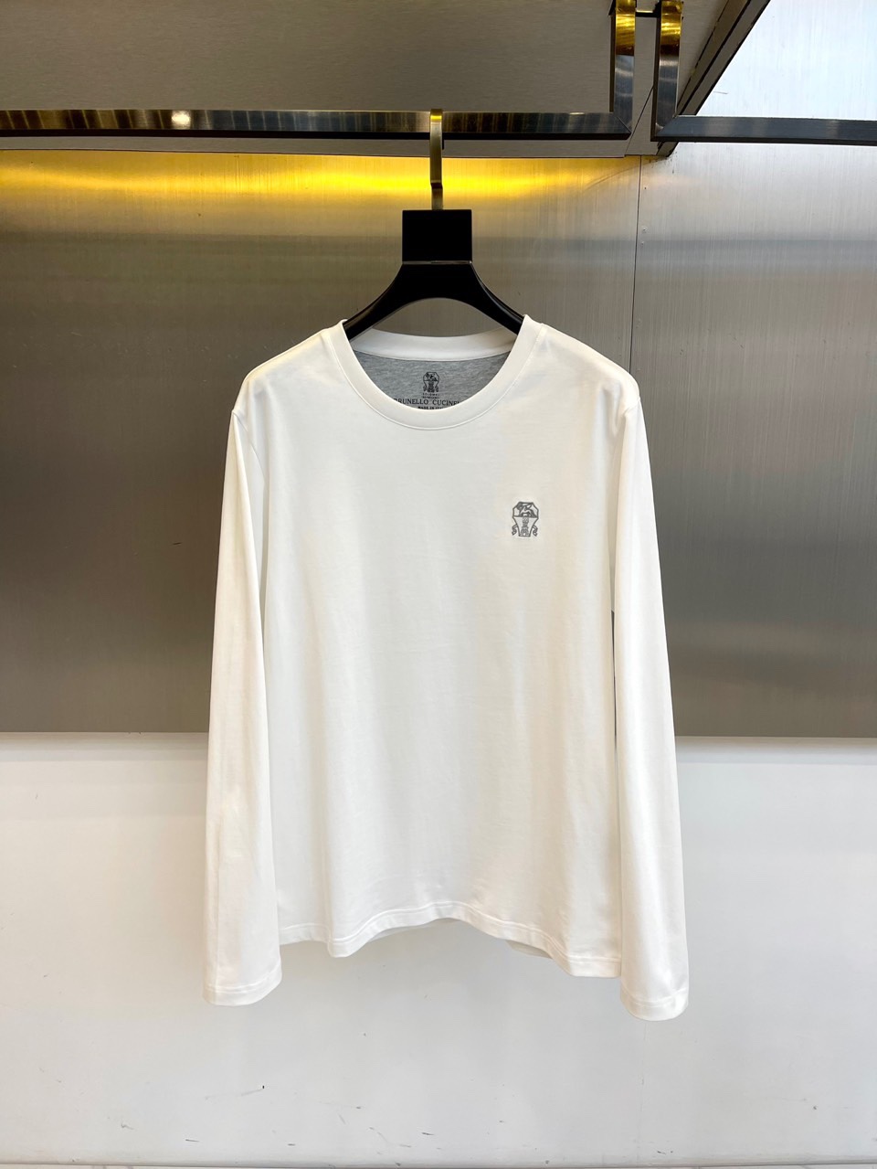 Brunello Cucinelli 2025秋冬系列。延续BC标志性的精湛工艺。2025秋冬系列以温润