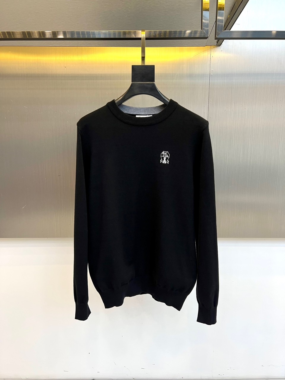 Brunello Cucinelli-BC，BC 2025秋冬系列新品圆领长袖针织衫，采用68%羊毛、2