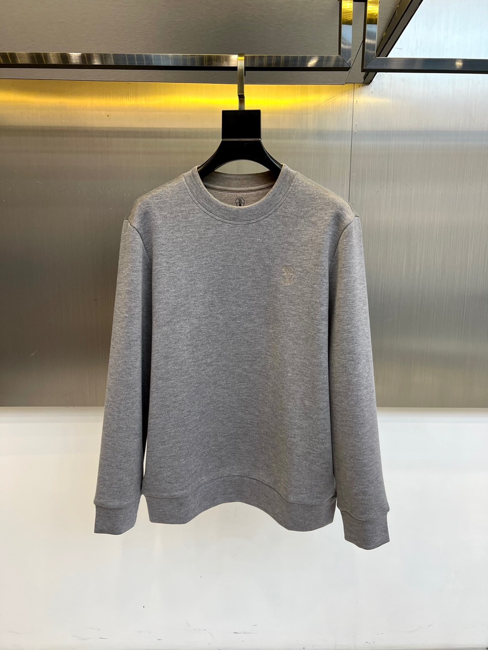 Brunello Cucinelli-2025秋冬新品空气层圆领卫衣，以高级诠释低调奢华的日常着装美学。