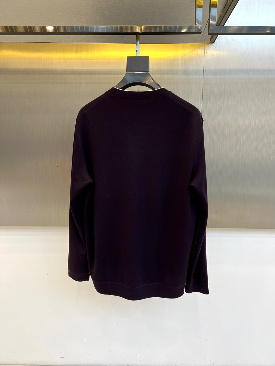 Brunello Cucinelli 、2025秋冬新品男士长袖上衣，以意大利顶级工艺诠释低调奢华的日常