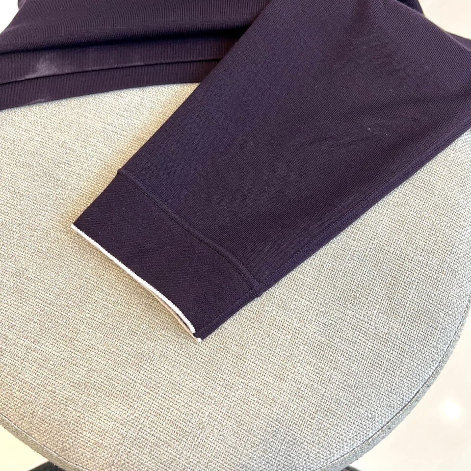 Brunello Cucinelli 、2025秋冬新品男士长袖上衣，以意大利顶级工艺诠释低调奢华的日常