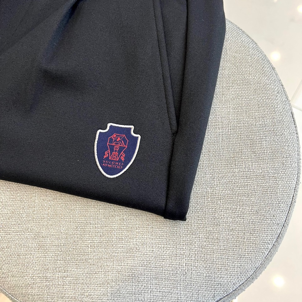 Brunello cucinelli-BC、2025秋冬新品黑色束脚裤。一条能征服多种场合的黑色神裤！立