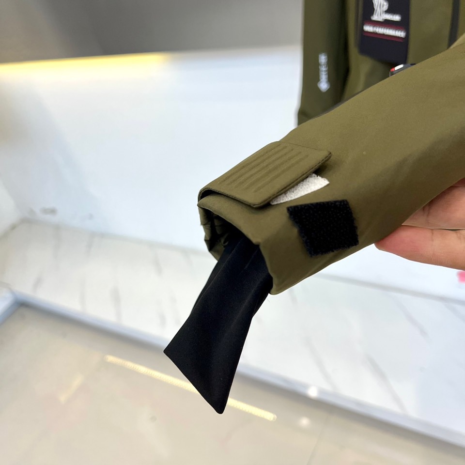 MON蒙口（高端白鹅绒）、2025秋冬新品