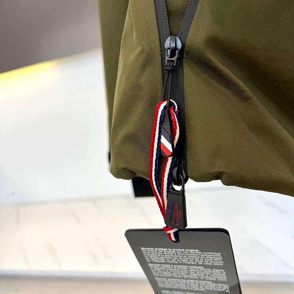 MON蒙口（高端白鹅绒）、2025秋冬新品