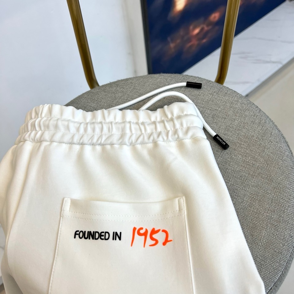 Mon蒙口、 2025s秋冬新款空气层棉质抽绳卫裤，男士经典印花徽标时尚运动休闲抽绳卫裤！采用客供进口2