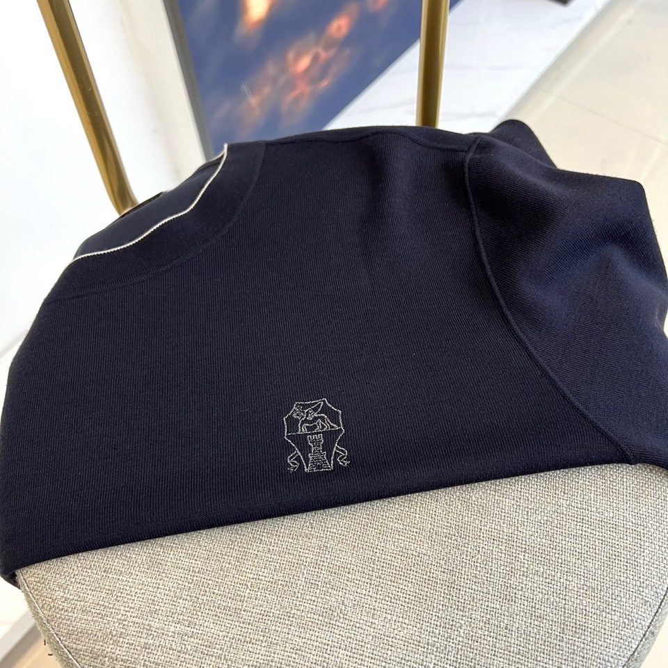 🌾Brunello Cucinelli 、2025秋冬新品男士长袖上衣，以意大利顶级工艺诠释低调奢华的日