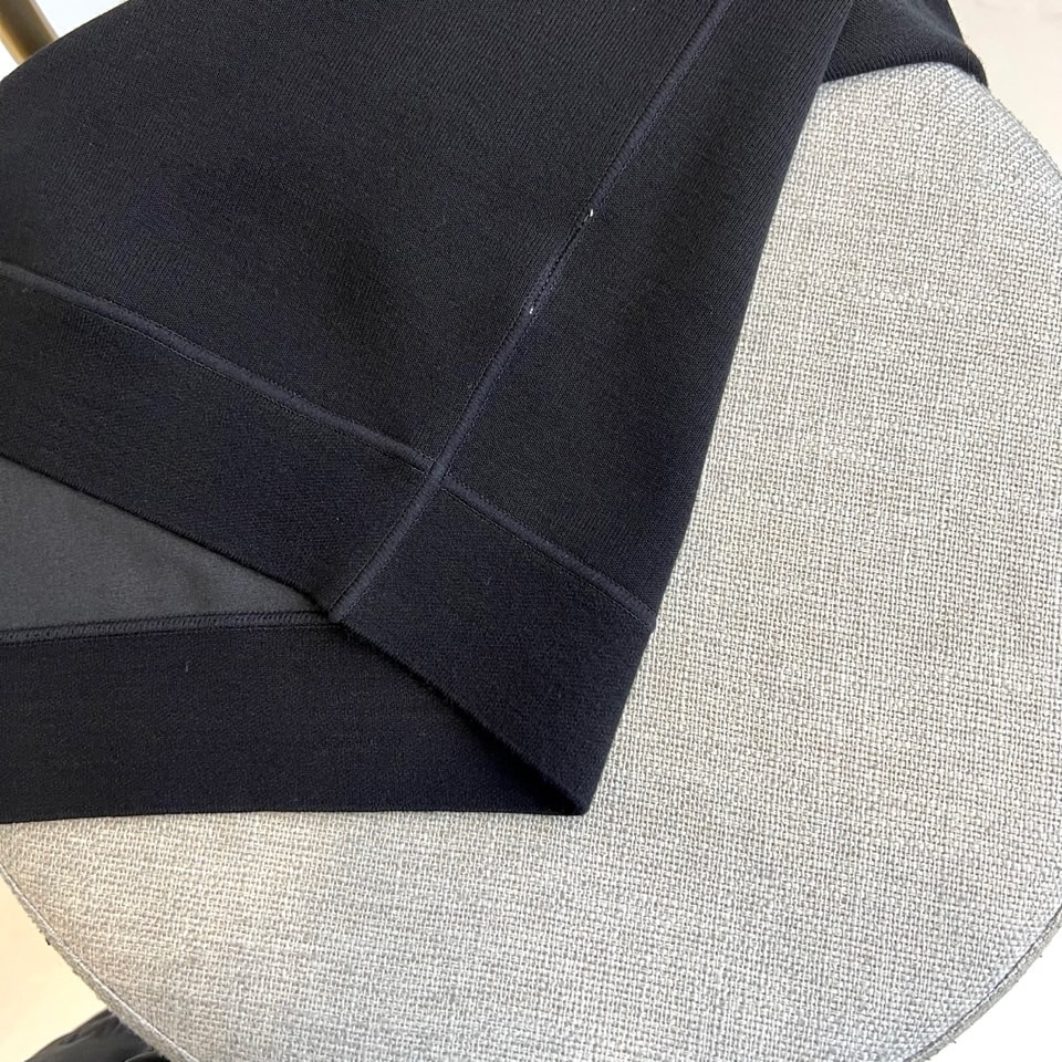 🌾Brunello Cucinelli 、2025秋冬新品男士长袖上衣，以意大利顶级工艺诠释低调奢华的日