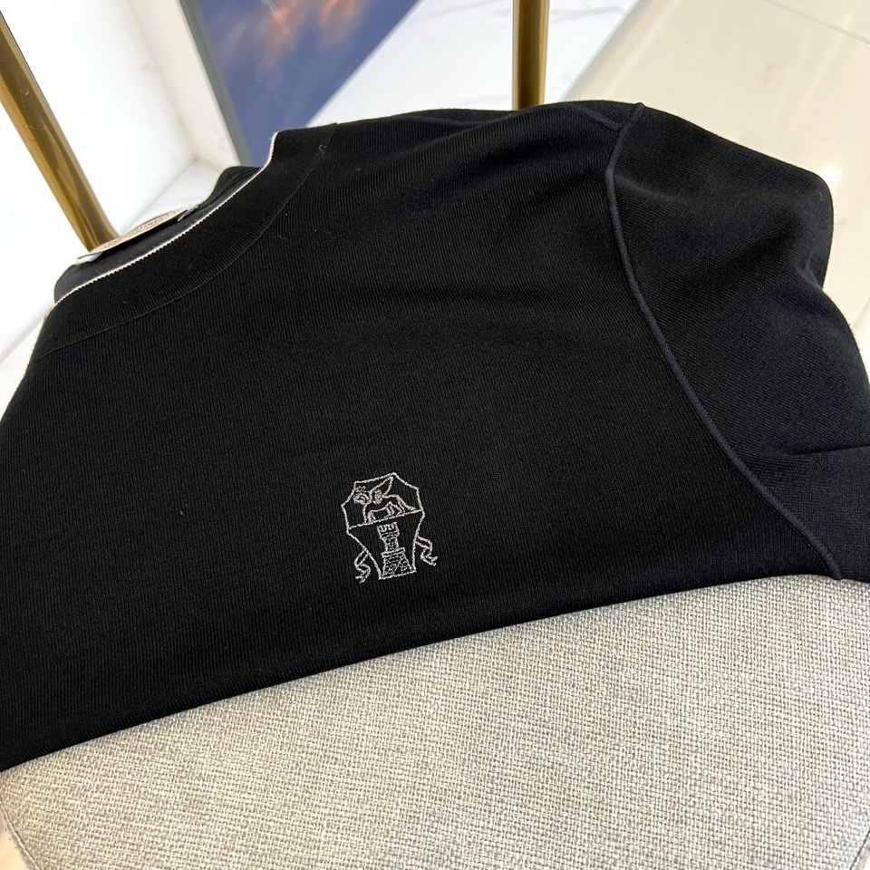 🌾Brunello Cucinelli 、2025秋冬新品男士长袖上衣，以意大利顶级工艺诠释低调奢华的日