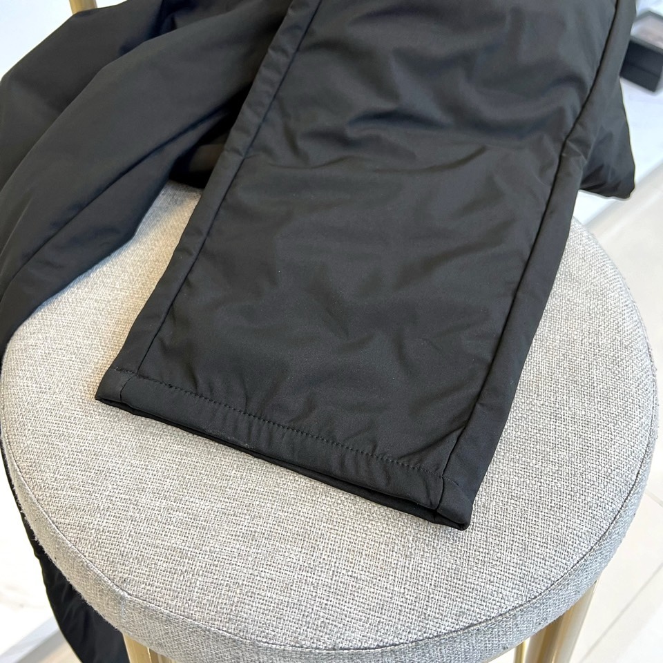 🌾Arcteryx 始祖鸟、御寒利器！ 25S秋冬男士休闲羽绒裤。御寒神裤一条让你感受不到西北风寒冷的轻