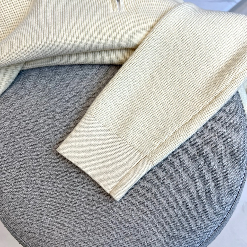 🌾Brunello Cucinelli BC-2025秋冬新品男士半高领拉链设计毛衫。6%绵羊毛+20%