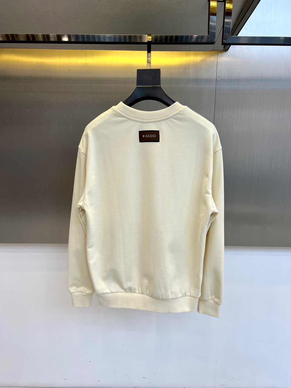 🌾Gucc古驰、2025秋冬新品卫衣，经典圆领设计确保百搭舒适；宽松剪裁版型提供自在穿着体验，无拘束感。