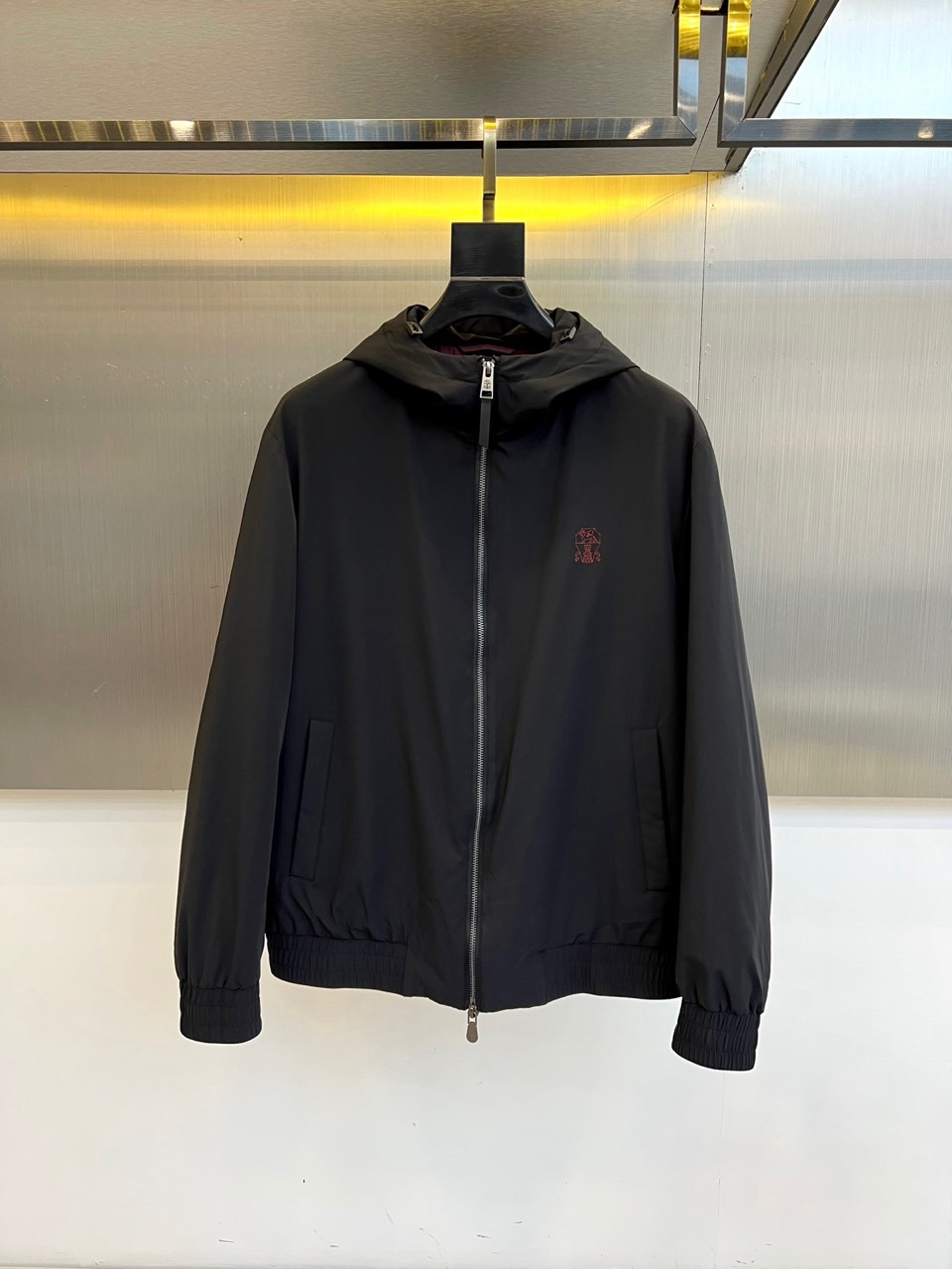 🌾Brunello Cucinelli-（白鹅绒）2025秋冬新品连帽夹克，以极致工艺诠释低调奢华。采用