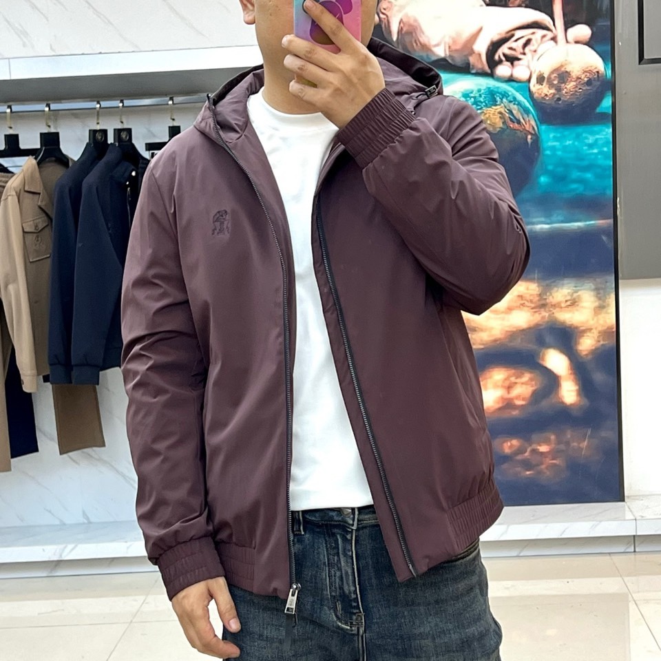 🌾Brunello Cucinelli-（白鹅绒）2025秋冬新品连帽夹克，以极致工艺诠释低调奢华。采用