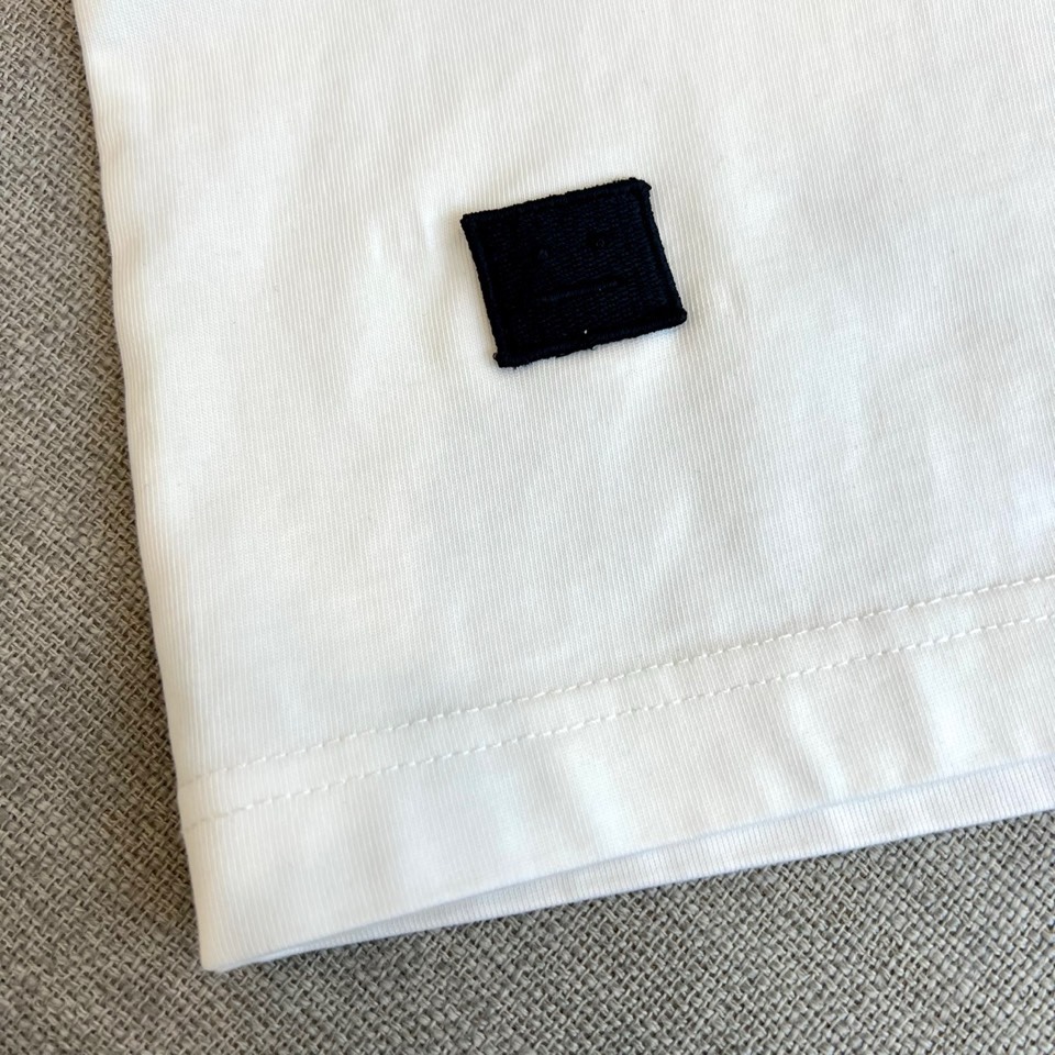 Acne Studios、2026春夏新品潮牌短T，货号66232，100%纯棉面料，基础款却暗藏潮牌巧