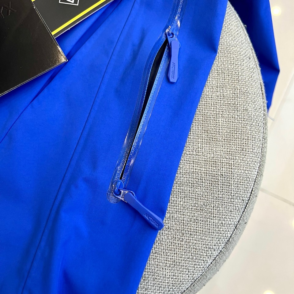 ARC'TERYX ALoro PianaHA SV 7代 【顶级版】| 巅峰再造，征服极限之境。专为高