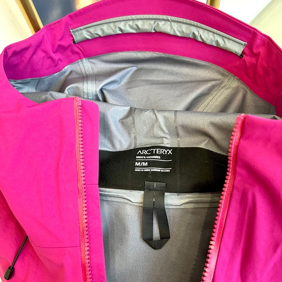 ARC'TERYX ALoro PianaHA SV 7代 【顶级版】| 巅峰再造，征服极限之境。专为高