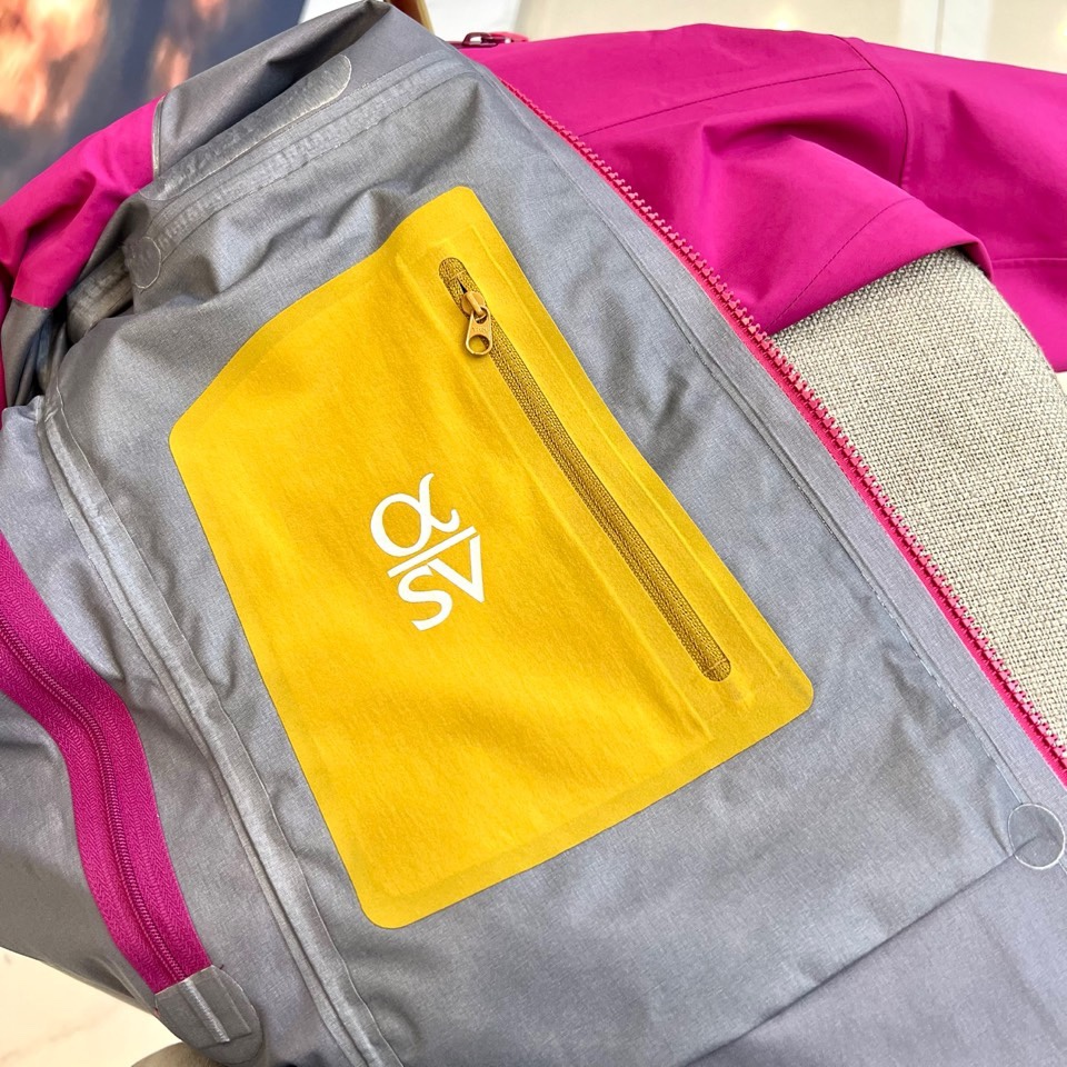 ARC'TERYX ALoro PianaHA SV 7代 【顶级版】| 巅峰再造，征服极限之境。专为高